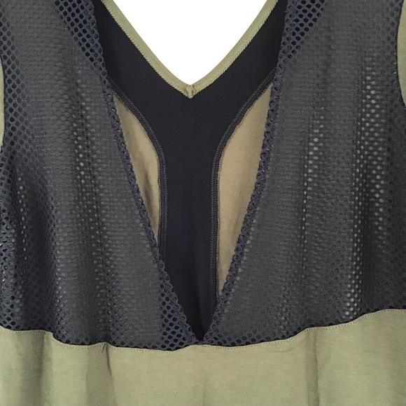 Body Language Top - Picture 4 of 7